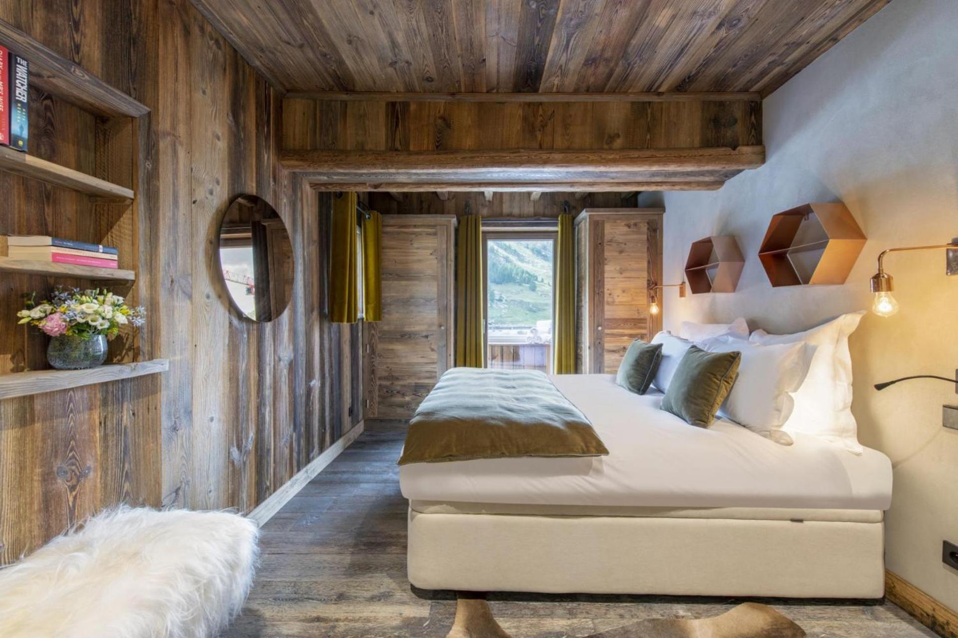 Appartement Chalet Ischgl: A Serene Retreat With Spectacular Ischgl