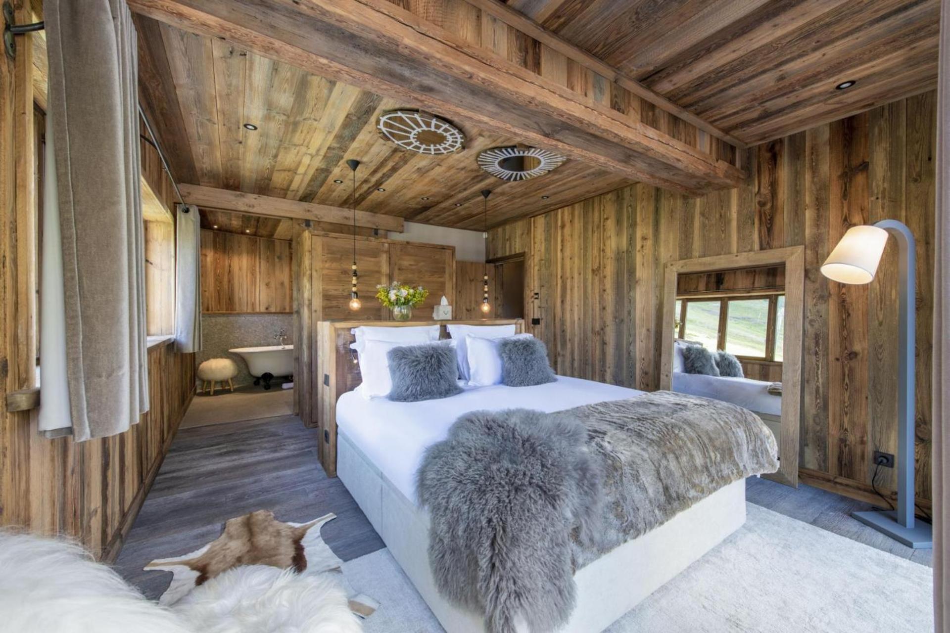 Chalet Ischgl: A Serene Retreat With Spectacular *